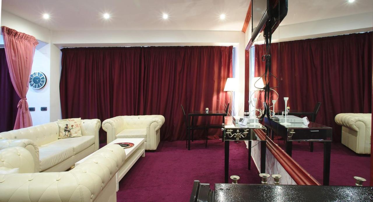 Aparthotel Jolie Domneasca Galati  Bagian luar foto